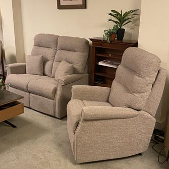 SANDHURST CHAIR
